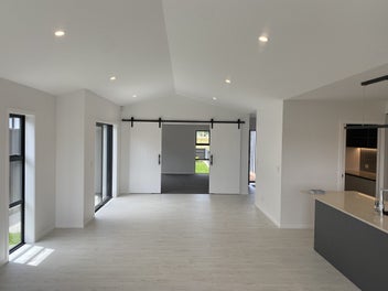 Brand new - move in before Christmas!