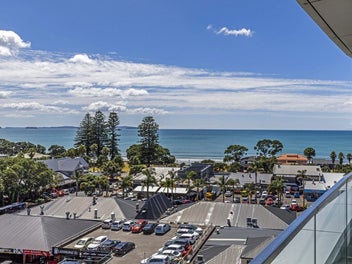 NORTH FACING & EXCEPTIONAL - MUST BE SOLD!