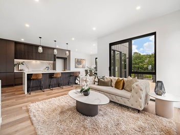 Contemporary Corner Living with Reserve Outlook