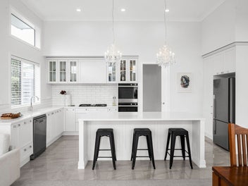 Sophisticated & Simply Stunning