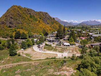 Arrowtown Scenic Sections with Concept Plans