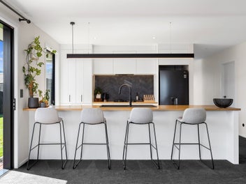 Modern and Bright, an Effortless Choice