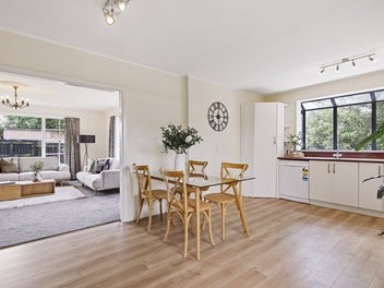 * UNDER OFFER * Calling First Home Buyers & Invest