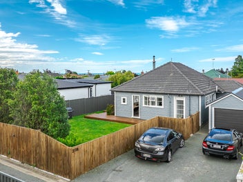 Bright. Bold. Effortlessly You.