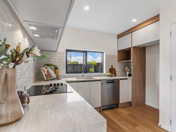 Last 3 Bed Corner Home Left! Move In Ready!