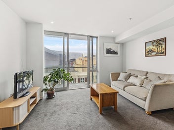 A Pet-Friendly Gem in the Heart of the City*