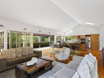 Perfectly positioned lifestyle