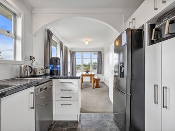 CALLING ALL GARDEN LOVERS