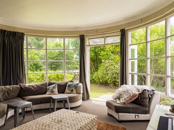 Art Deco with 921sqm (more or less) Section