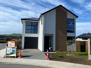 Price reduced - Move in ready