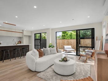 Move in ready, lift option available.