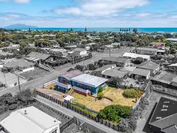 COASTAL VALUE POTENTIAL!