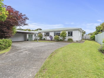 Pool, Sun and Family Fun