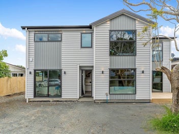 BRAND-NEW FREEHOLD LUXURY HOMES IN RANUI