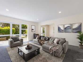 Spacious Family Living in Gulf Harbour