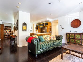 Motivated Vendor Moving On - Must Be Sold!!