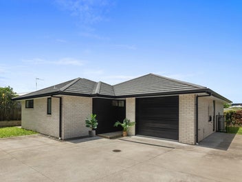 Prime Location, Modern Comfort & 6-Year Warranty