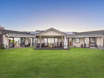 Complete Country Lifestyle Package