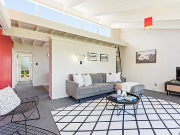 Cute as can be and easy living at 266B Taupo Quay