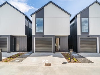 Brand New - Standalone - Central