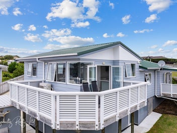 Near-New and Priced to Sell!