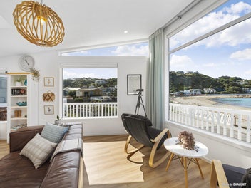 VERSATILE SOUTH COAST HOME WITH INCOME