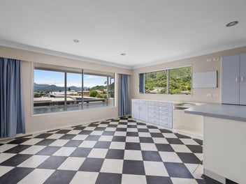 5-Bedroom Home with Big Potential!