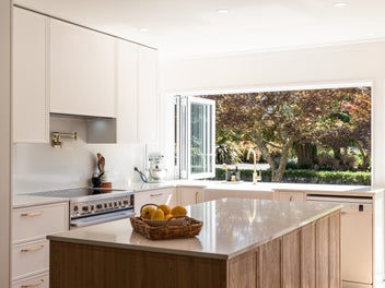 Massive Price Drop - Vendors Want Immediate Sale