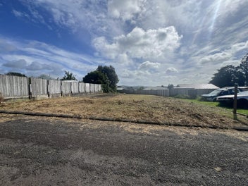 DREAM IT, BUILD IT - MAKE IT YOUR OWN!