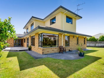 Family Living At It's Best!