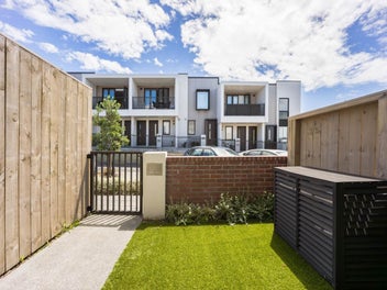 Top Notch Location, Dream Home Here.