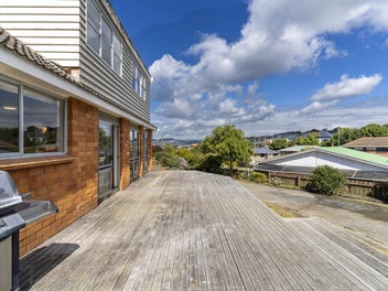 Sunny, Spacious, Family Living