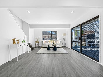 Fully Renovated Home in the Heart of Papatoetoe