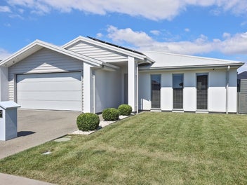 Enjoy Space, Style and Modern Living in Parklands