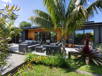 Botanical oasis. Convenient location.