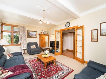 Beautiful Home in a Great Location!