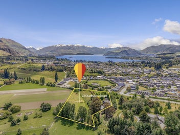 Alpine View - A Secluded Wanaka Sanctuary