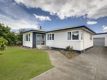 Move In Before Christmas