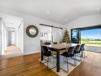 Four Hectares, One Exceptional Home