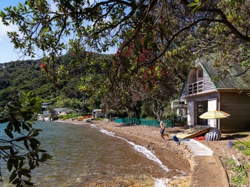 Forthcoming Auction: Rare Waterfront Retreat!