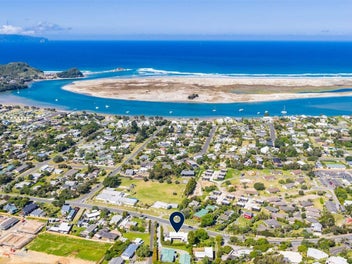 The ultimate coastal getaway with income potential