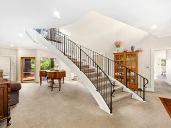 Grand Lifestyle Living in Wainui