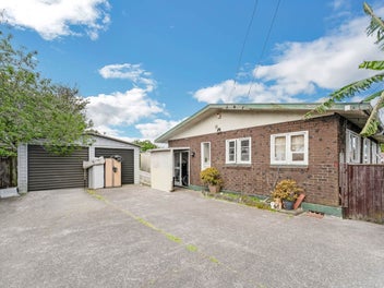 Flat 2175m2 of Prime Holdings in Fast-Growing ...