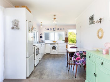 Live, earn, create - your own versatile escape