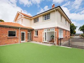 Historic Grandeur Meets Modern Living