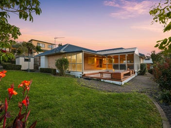 Somerville Brick & Tile Family Home on 819sqm