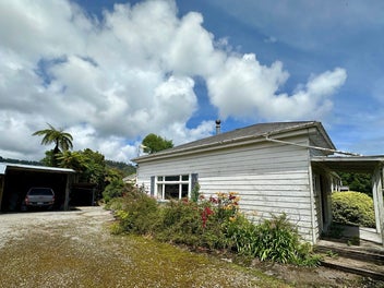 Image 1 of 30