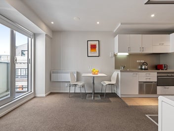 A Great Rental Yield OR First Home!