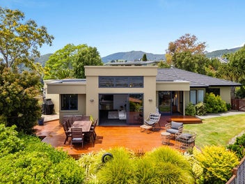 Sun Soaked Designer Home with Spectacular Views