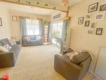 Price Drop!! Cosy Family Home On A 2352m2 Section.
